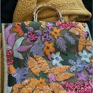 Floral tote bag